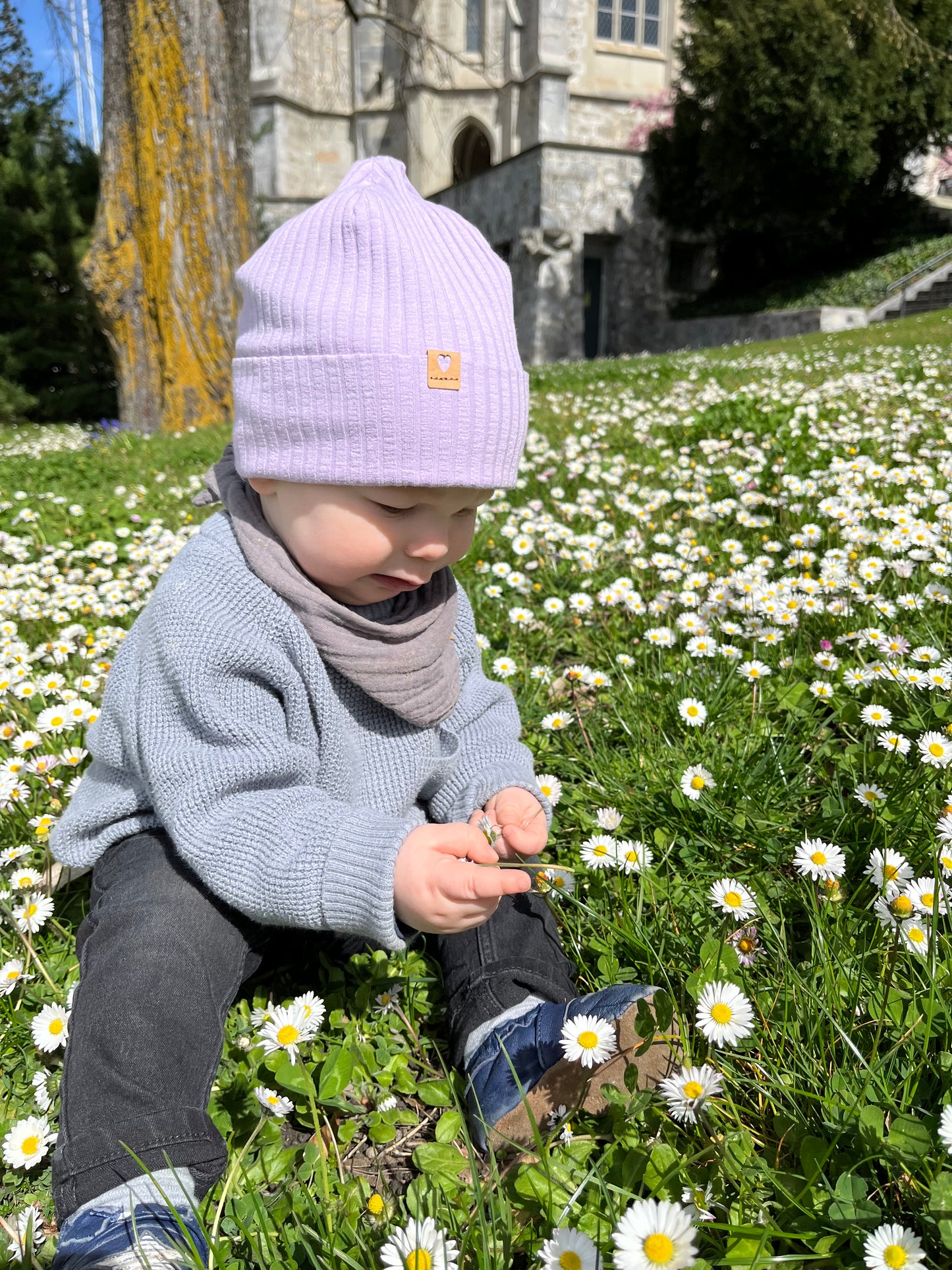 Leichte Statement Beanie